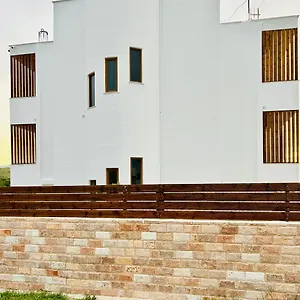 Jeti Ksamil
